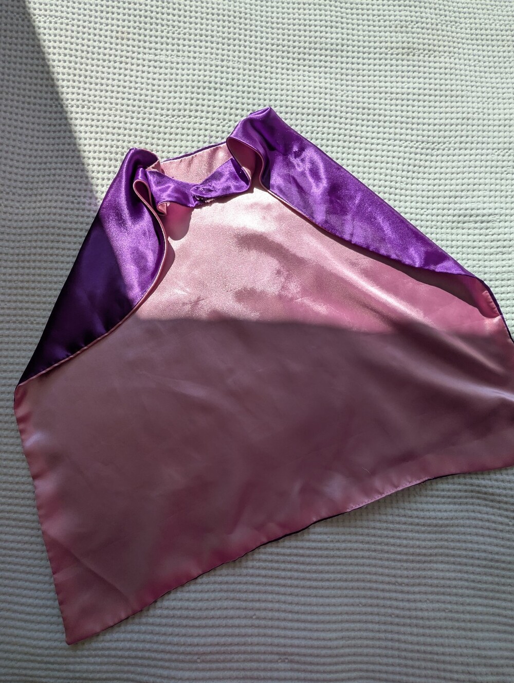 Kids Superhero Cape – Halloween Costume - Picture 3 of 4